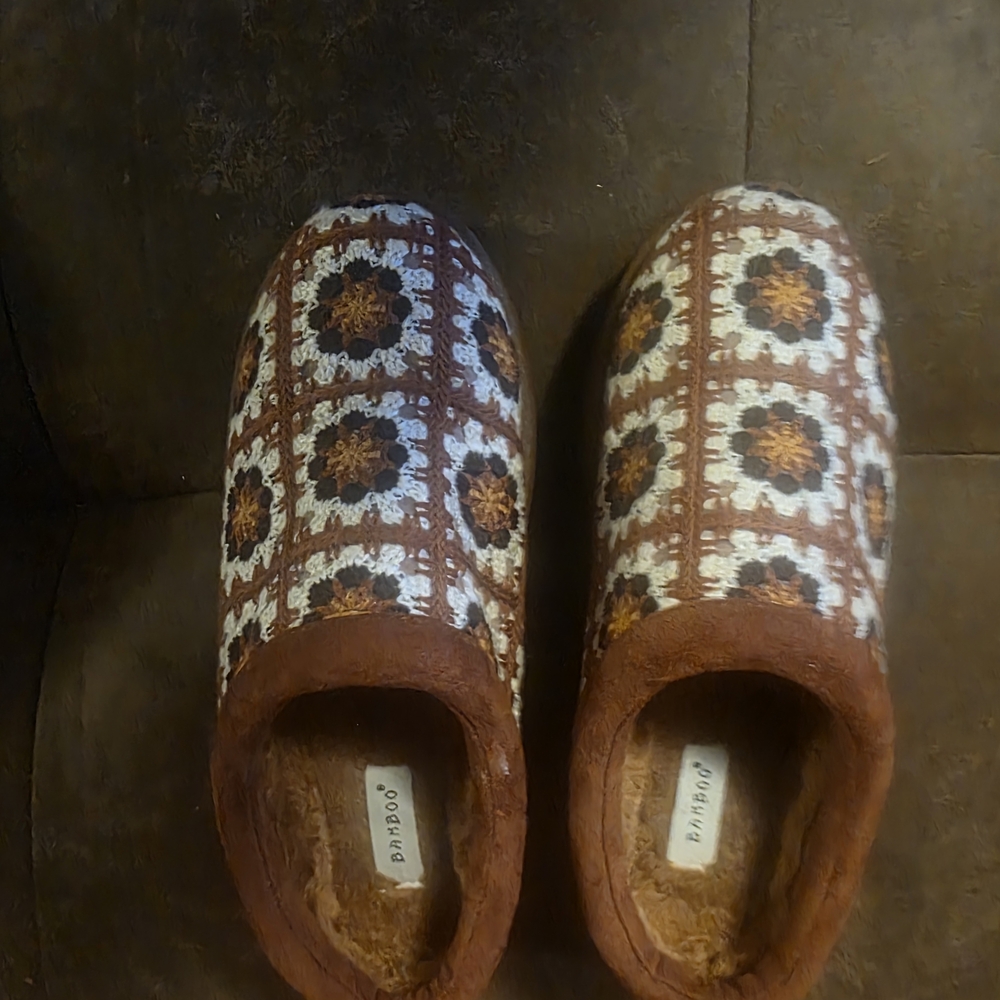 BAMBOO Brown and White Patterned Mules